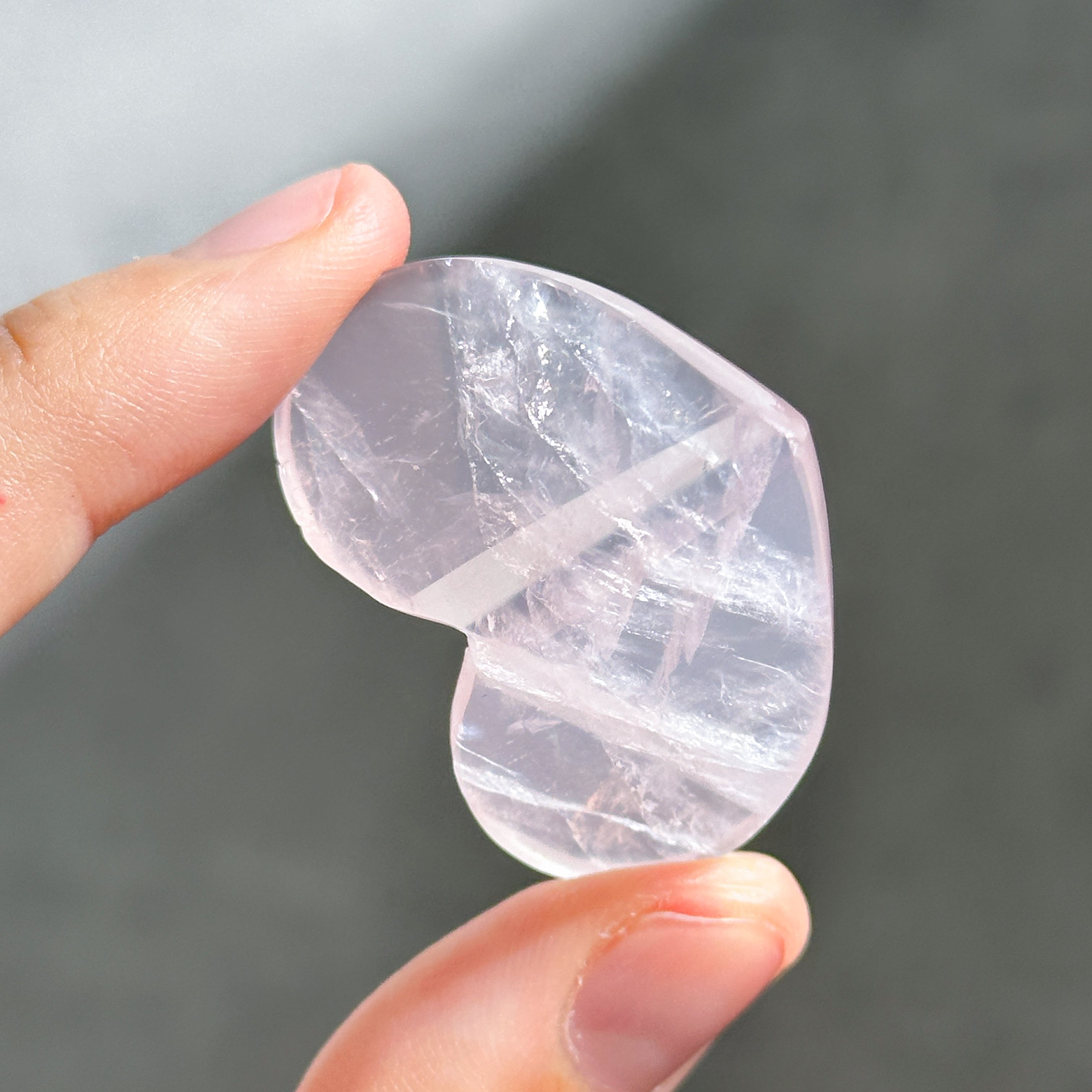 ローズクォーツ 3Dハート 02♡Rose Quartz heart ♡天然石・鉱物
