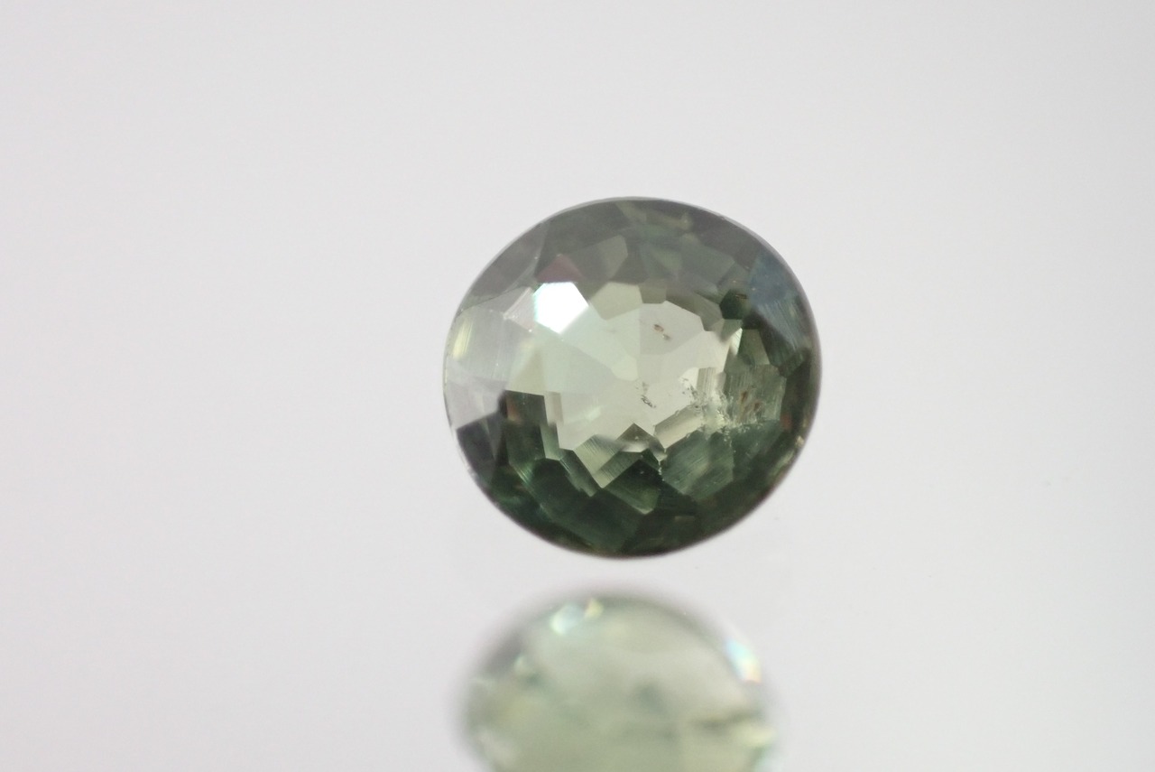 グリーンサファイア　0.33ct　[C1‐190]