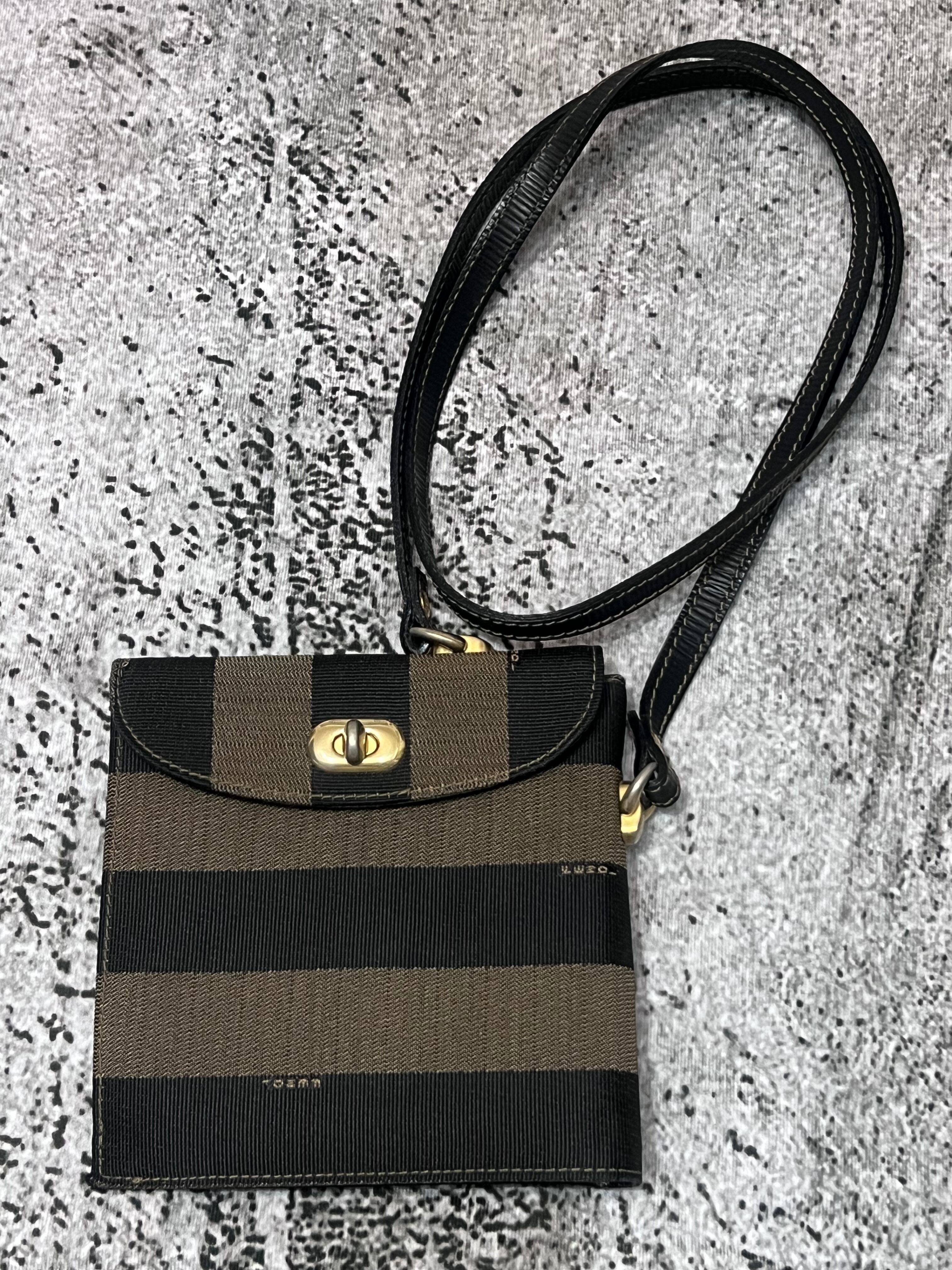 miumiu アーカイブ 90s レザー メッシュ ショルダーバッグ 斜めがけ