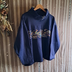 "DREAMTIME HUNTER" ボトルネック プリントスウェット used [510062]
