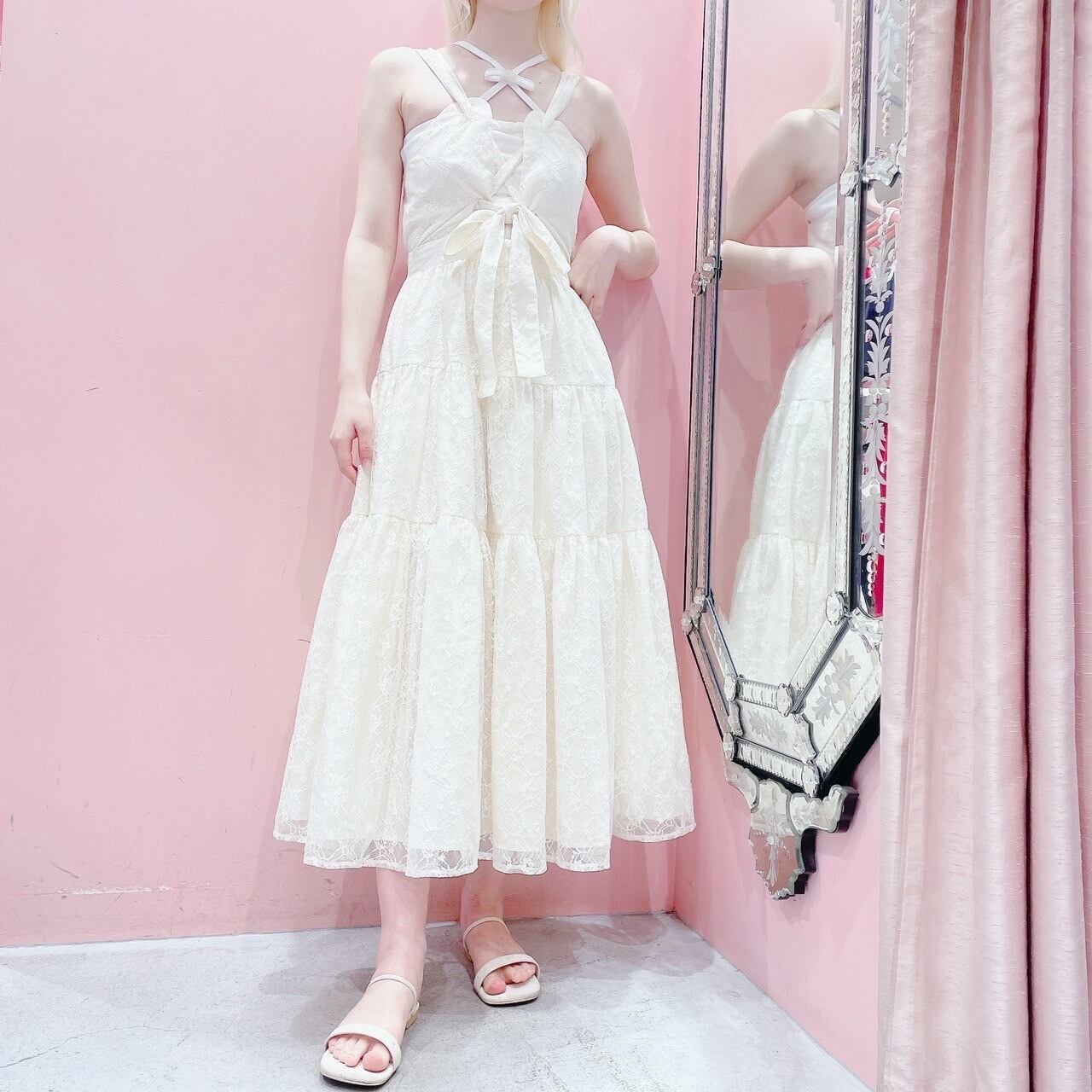 pain】レーシィクロスリボンドレス | lilLilly official webstore 