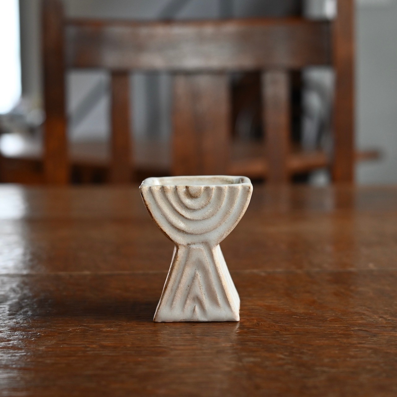 OluNoA / フラワーベース〈 花瓶・花器・一輪挿し・陶器・インテリア・置物 〉