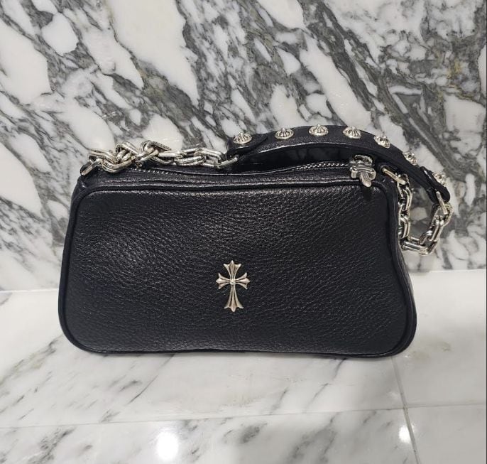 クロムハーツ CHROME HEARTS The Night 99eyes ザ ナイト セメタリーパッチ カバン ポーチ 肩掛け ハンドバッグ ショルダーバッグ レザー ブラック Chrome Hearts - クロムハーツ CHROME HEARTS The Night 99eyes ザ