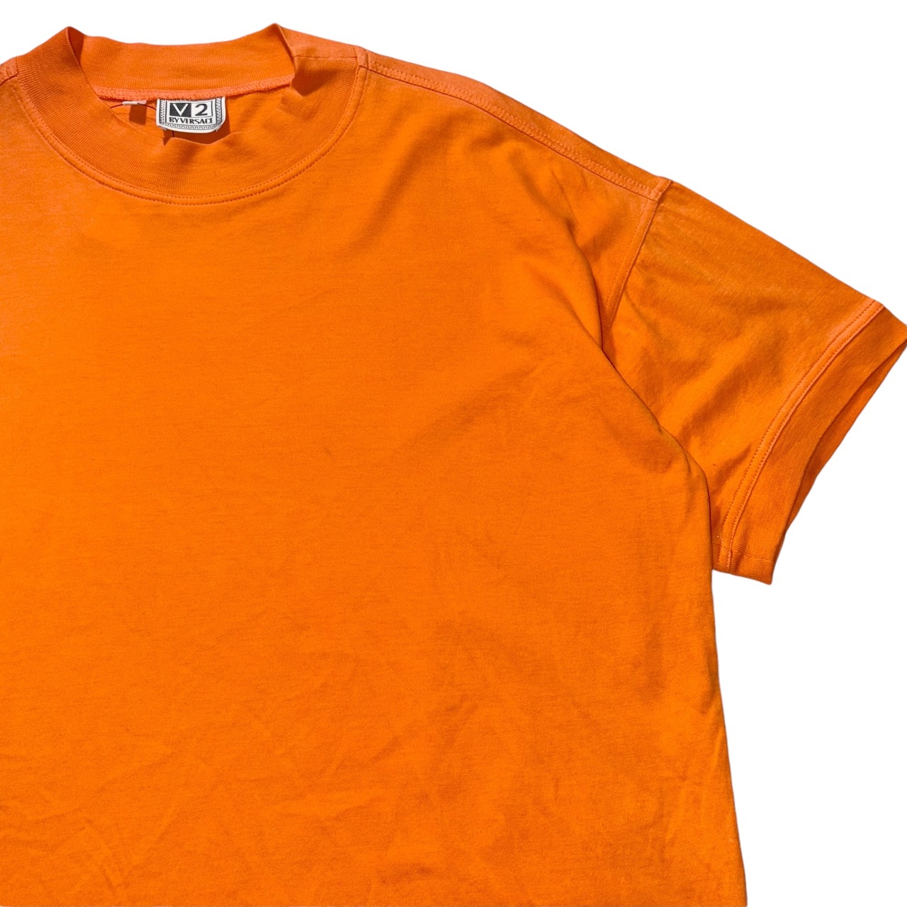 vintage V2 BY VERSACE mock neck orange tee