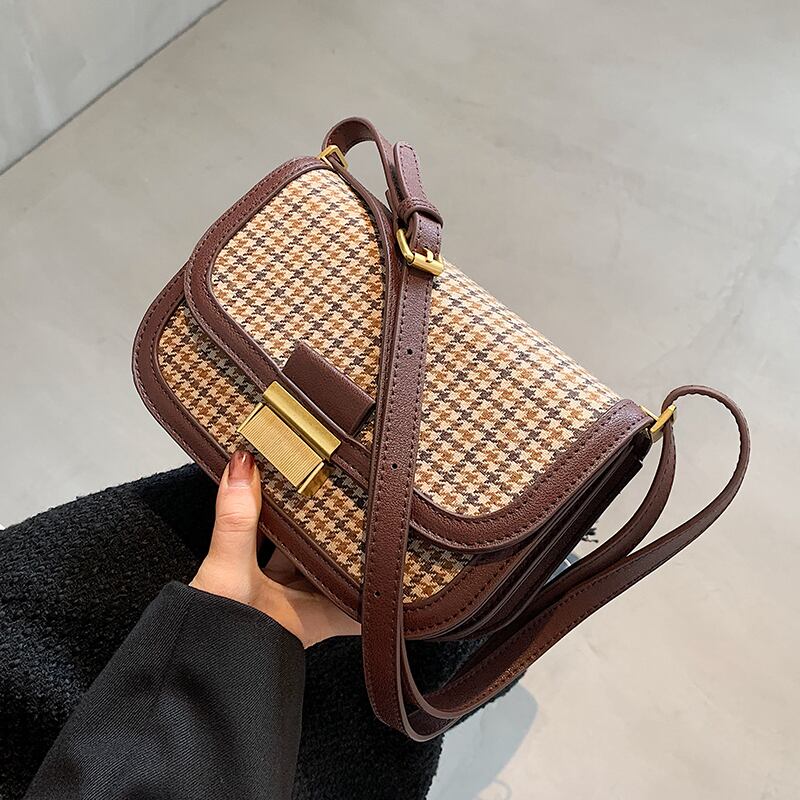 オータムウィンターレッド 秋物 冬物 スクウェア Tiancai_Wing_Bag33095369986