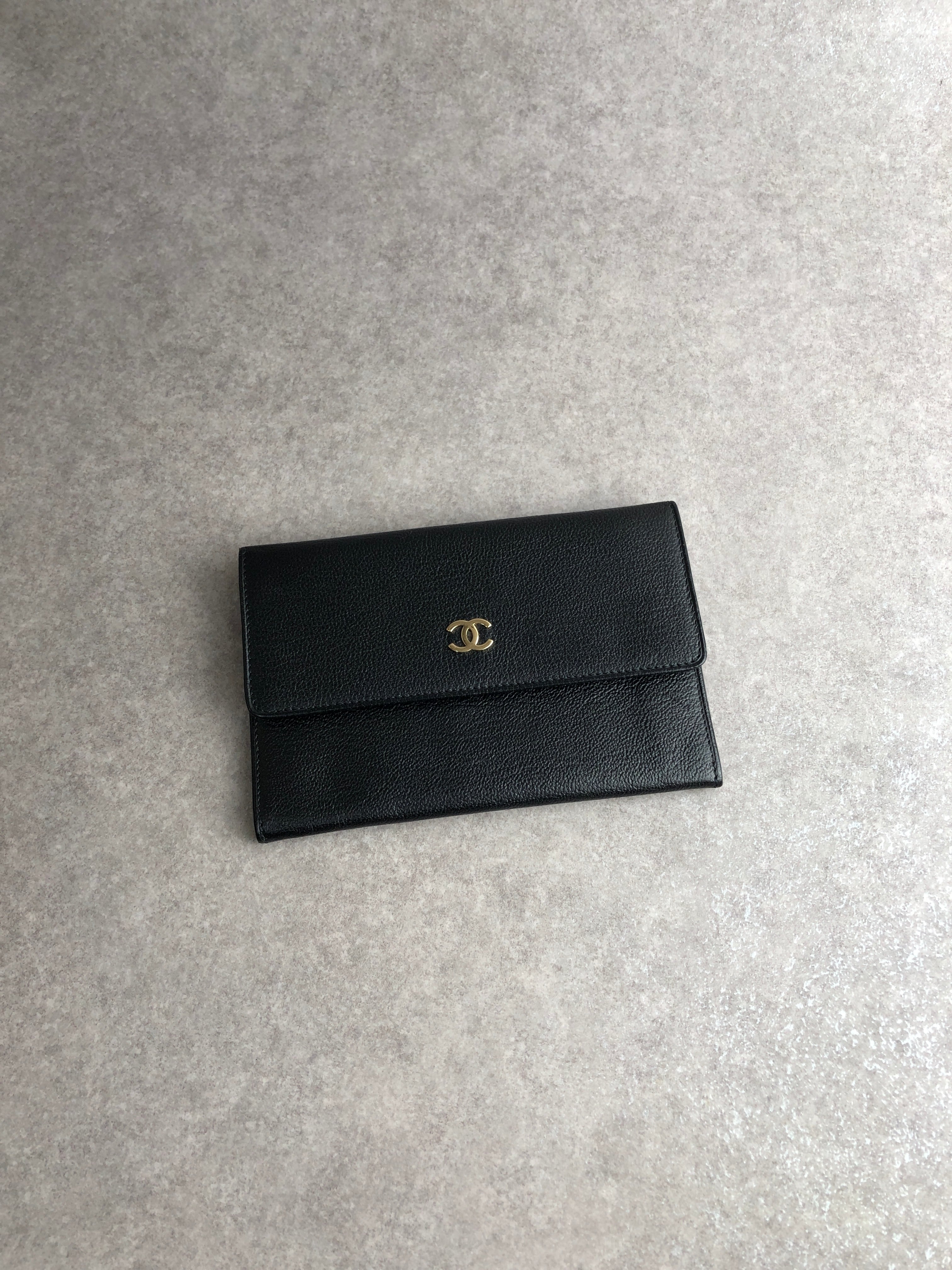 【ヴィンテージ】シャネル 財布 ラムレザー ココマーク ブラック CHANEL シャネル 財布 ブラック ココマーク レザー 二つ折り vintage