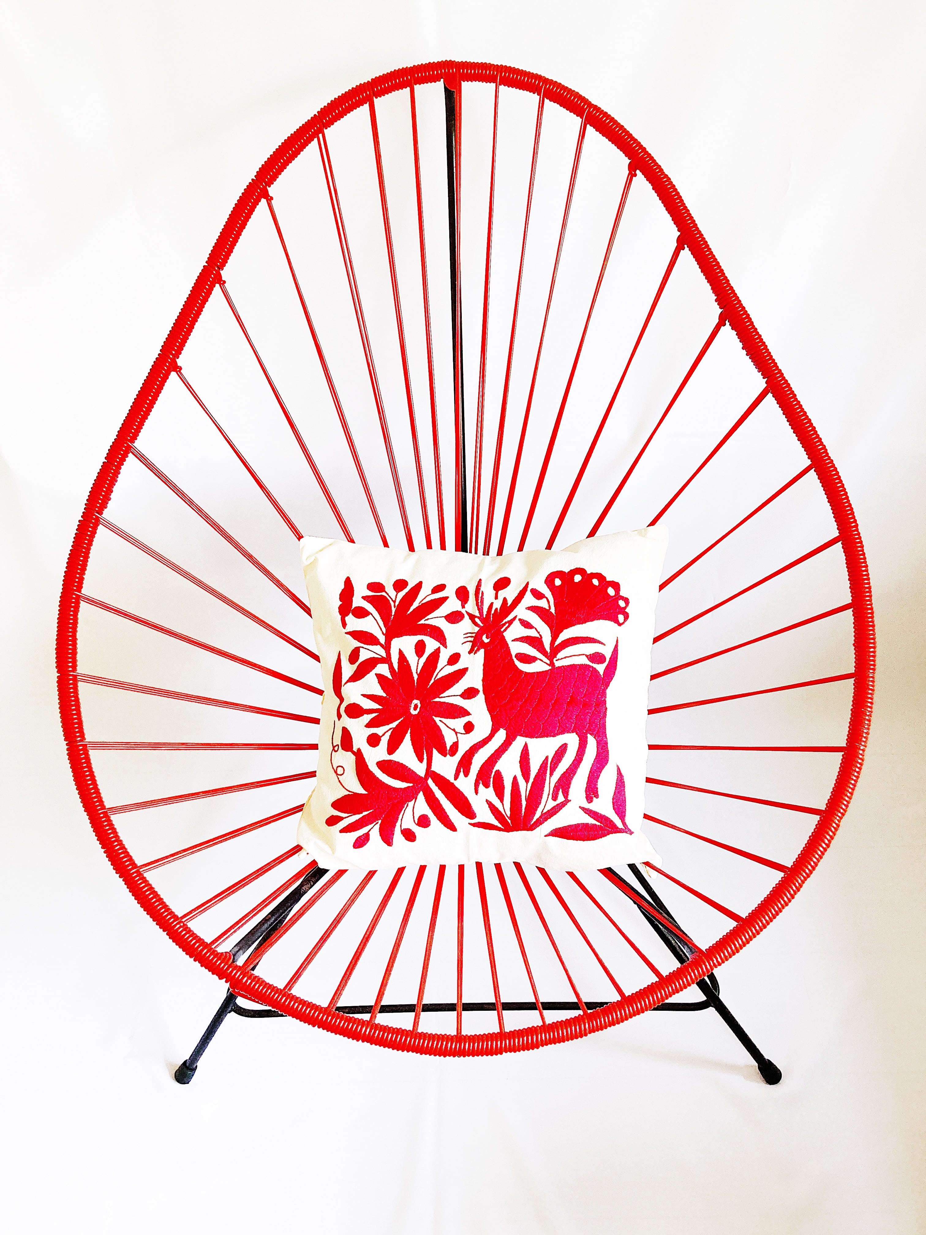 新品＊クッションカバー＊オトミ刺繍＊赤＊レッド＊動物＊花＊植物＊メキシコ雑貨 クッションカバー オトミ刺繍 赤 レッド 動物 花 植物 メキシコ