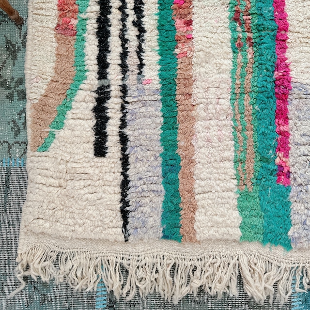 モロッコ ヴィンテージラグ MR001 | ブジャド | 103cm × 153cm