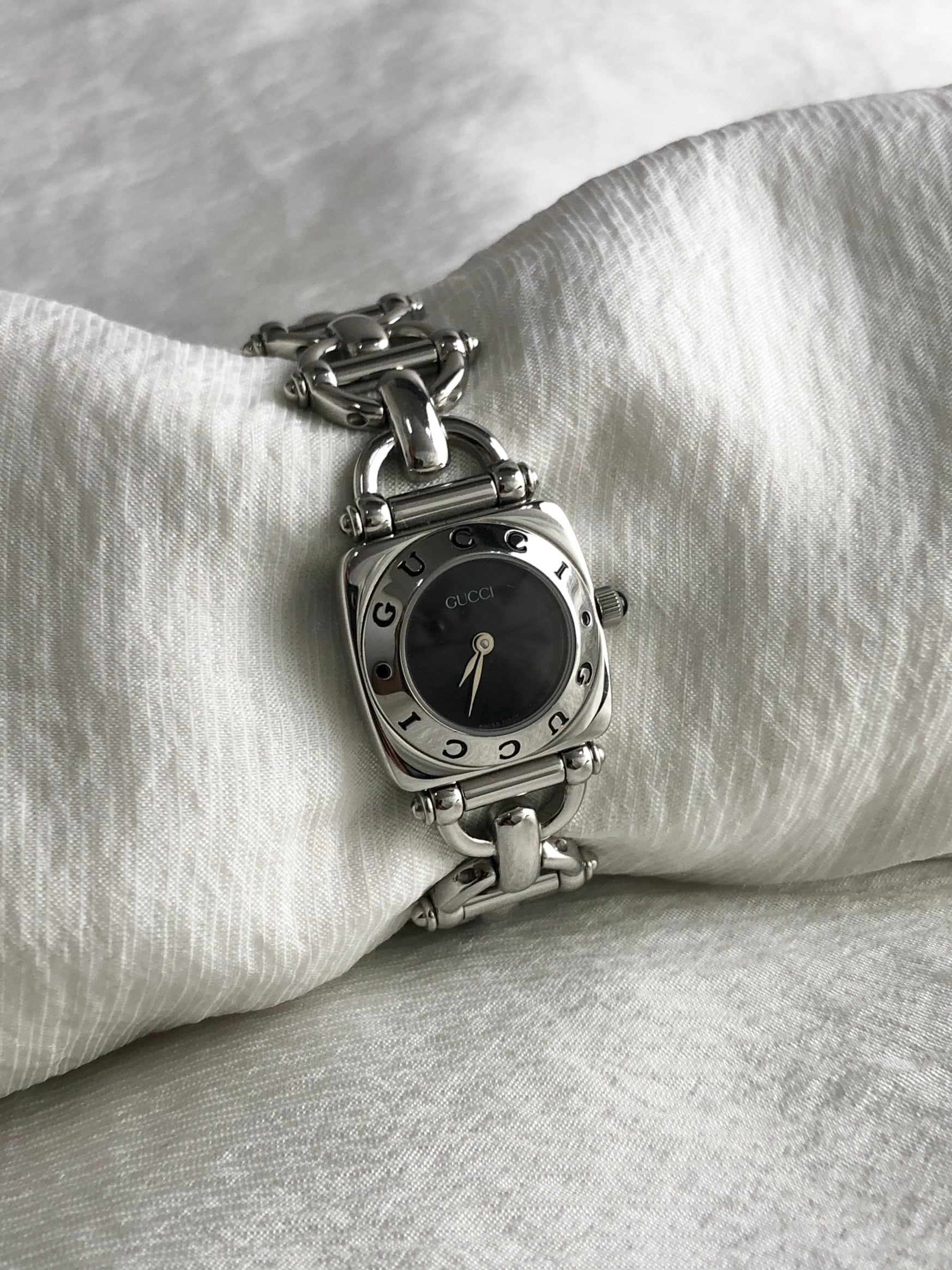 GUCCI グッチ 腕時計 シルバー ロゴ ステンレススチール クォーツ 6400L vintage ヴィンテージ オールド kph2tw