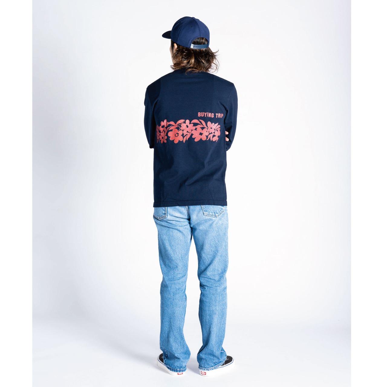 【BUYING TRIP】"Flower" Garment Dye Long Sleeve T-shirt (NAVY DYED)