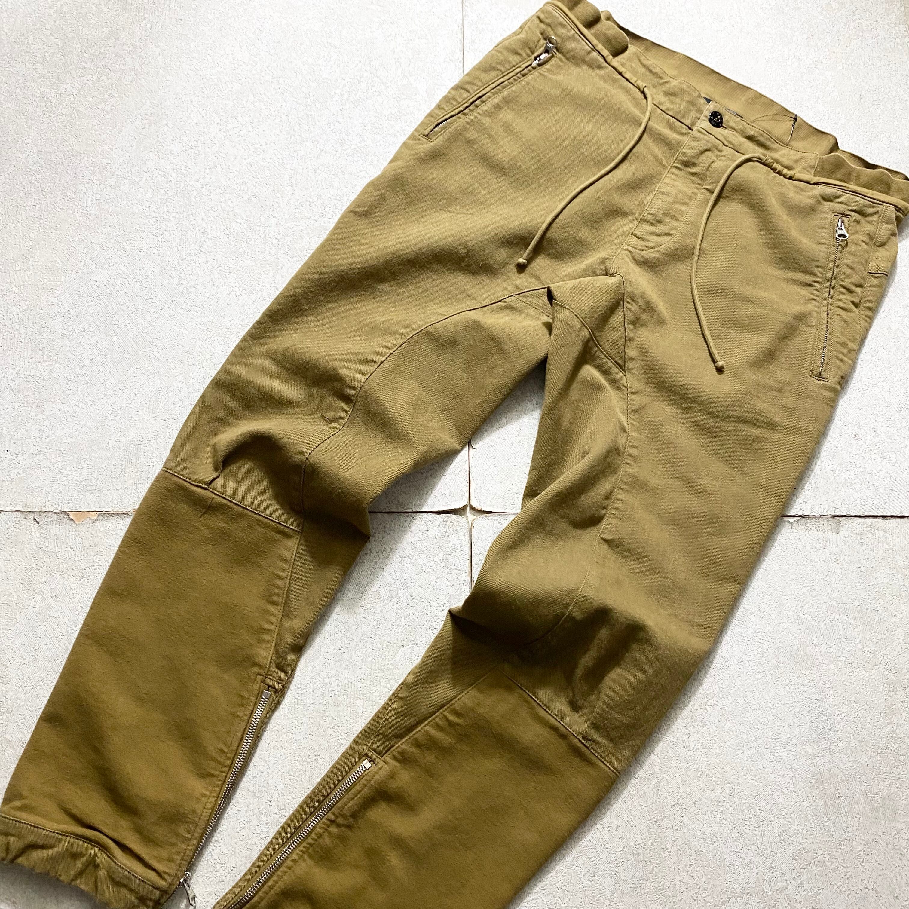 STONE ISLAND jogger pants | NOIR ONLINE