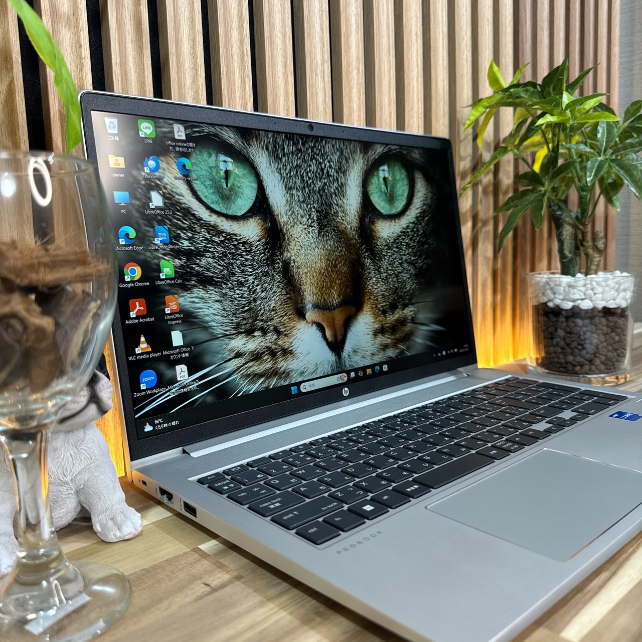 \ 公式ショップ限定価格❣️/ 準美品《2023年モデル》HP ProBook 450 G10 第13世代 メモリ16GB SSD256GB 最新ノートパソコン 安心サポート&3ヶ月保証付き