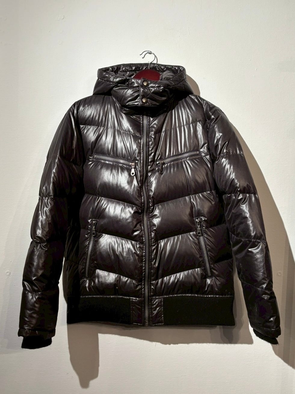 unknown (Down jacket with hoodie)