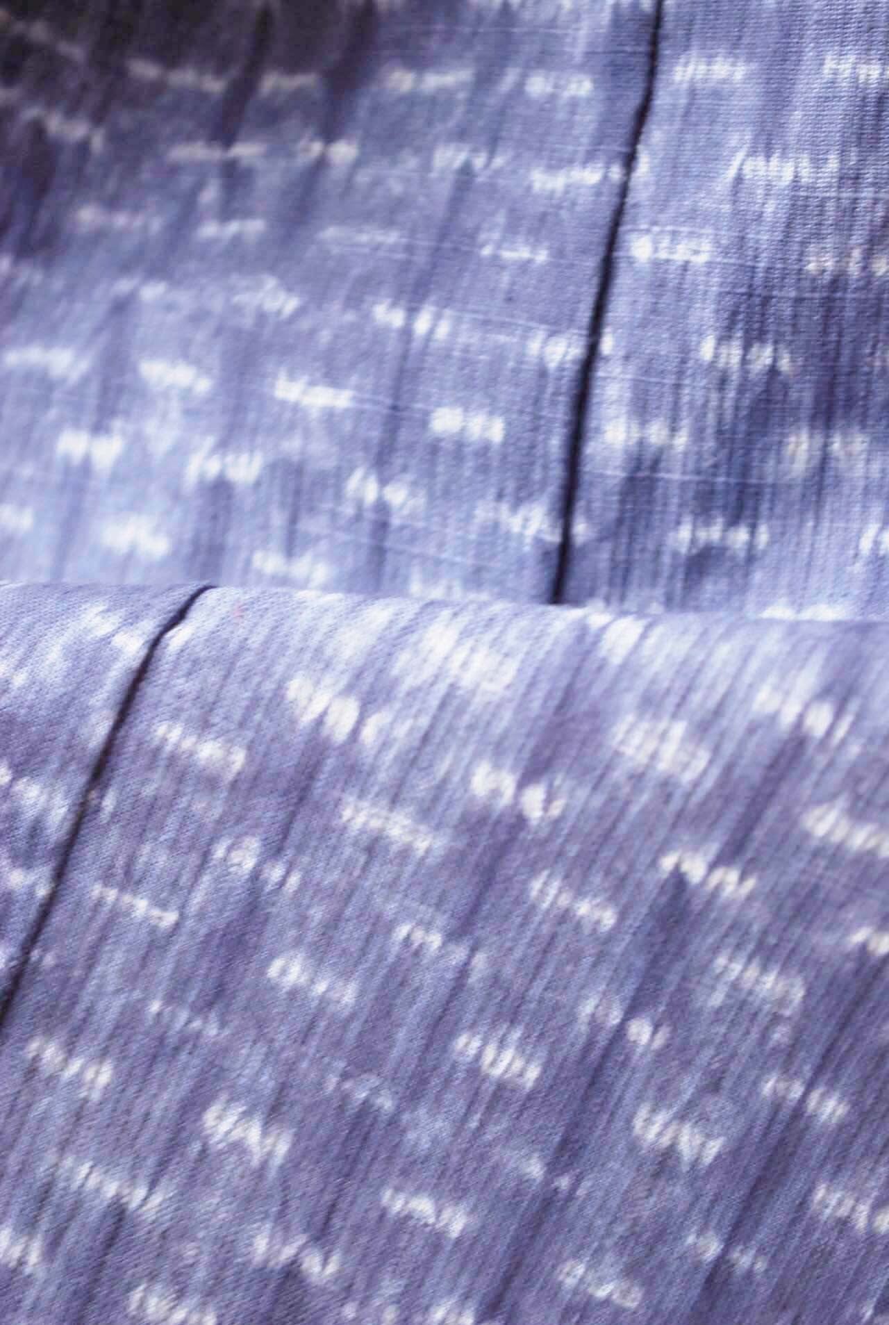 【単衣】小千谷織物 紺仁謹製 越後片貝絞り 葡萄鼠 単衣着物 ※染ムラあり