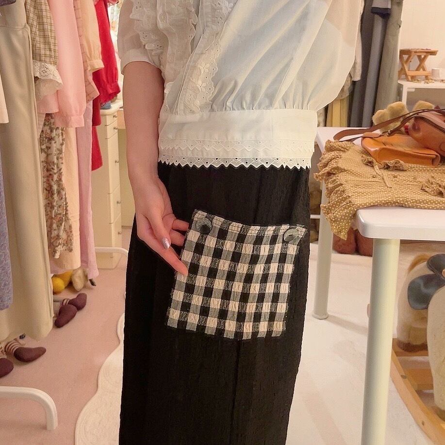 gingham check pocket black skirt