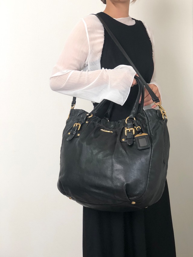 PRADA プラダ ハンドバッグ ブラック ロゴ レザー ギャザー 2way vintage ヴィンテージ オールド t5sy7s