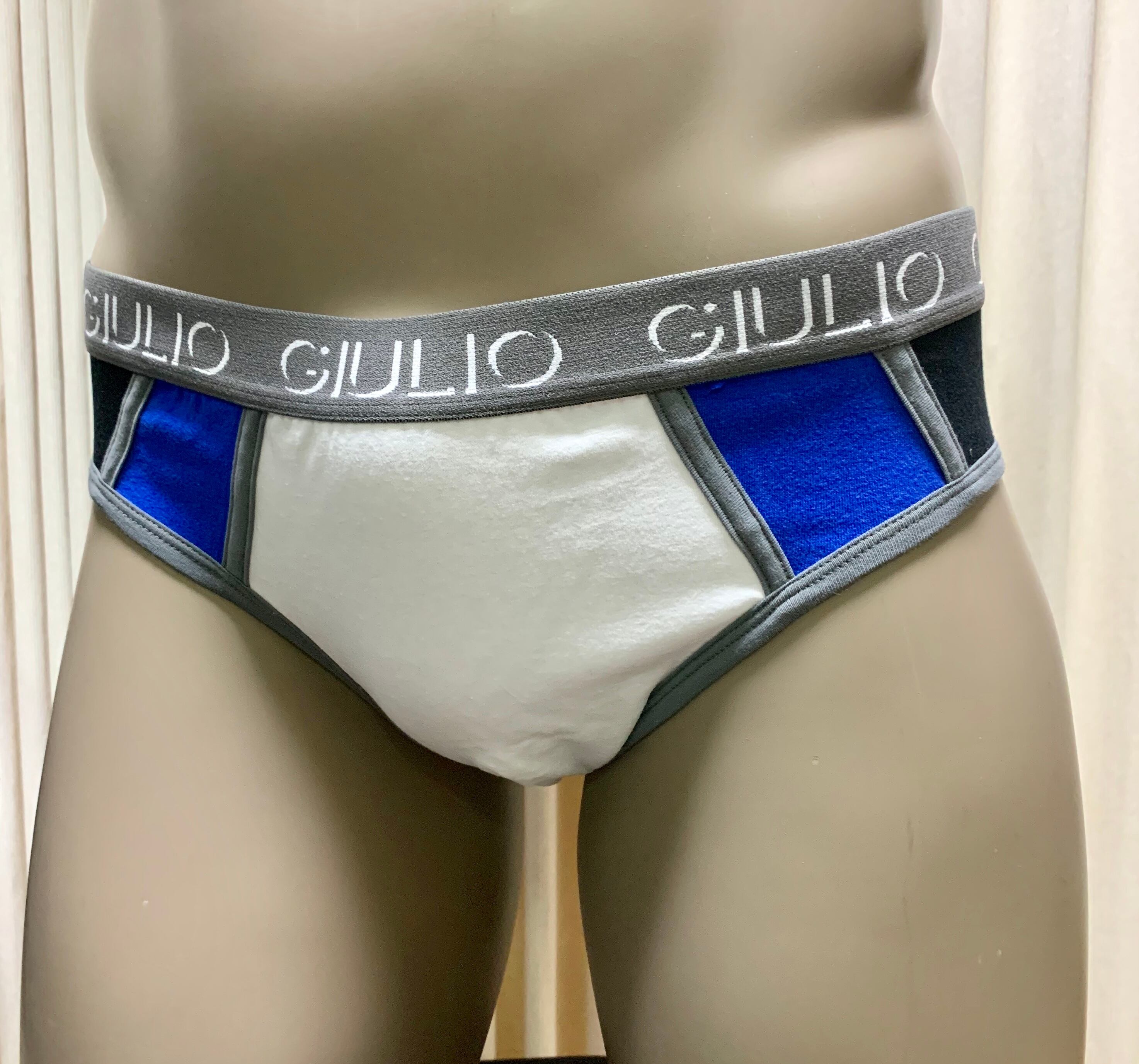 Giulio ジュリオ メンズ ブリーフパンツ スペインバルセロナの下着ブランドのgiulioです マリー六本木 The Base