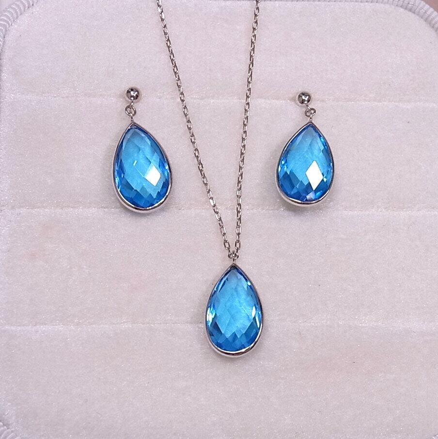 K18WG天然サファイア天然ダイヤモンドペンダントトップ～星の涙の