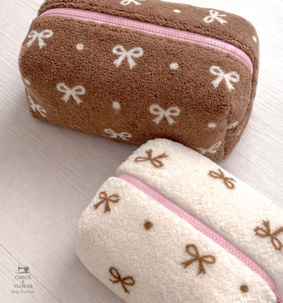 【終了】ドットリボン　ポリ生地(ワイド幅)