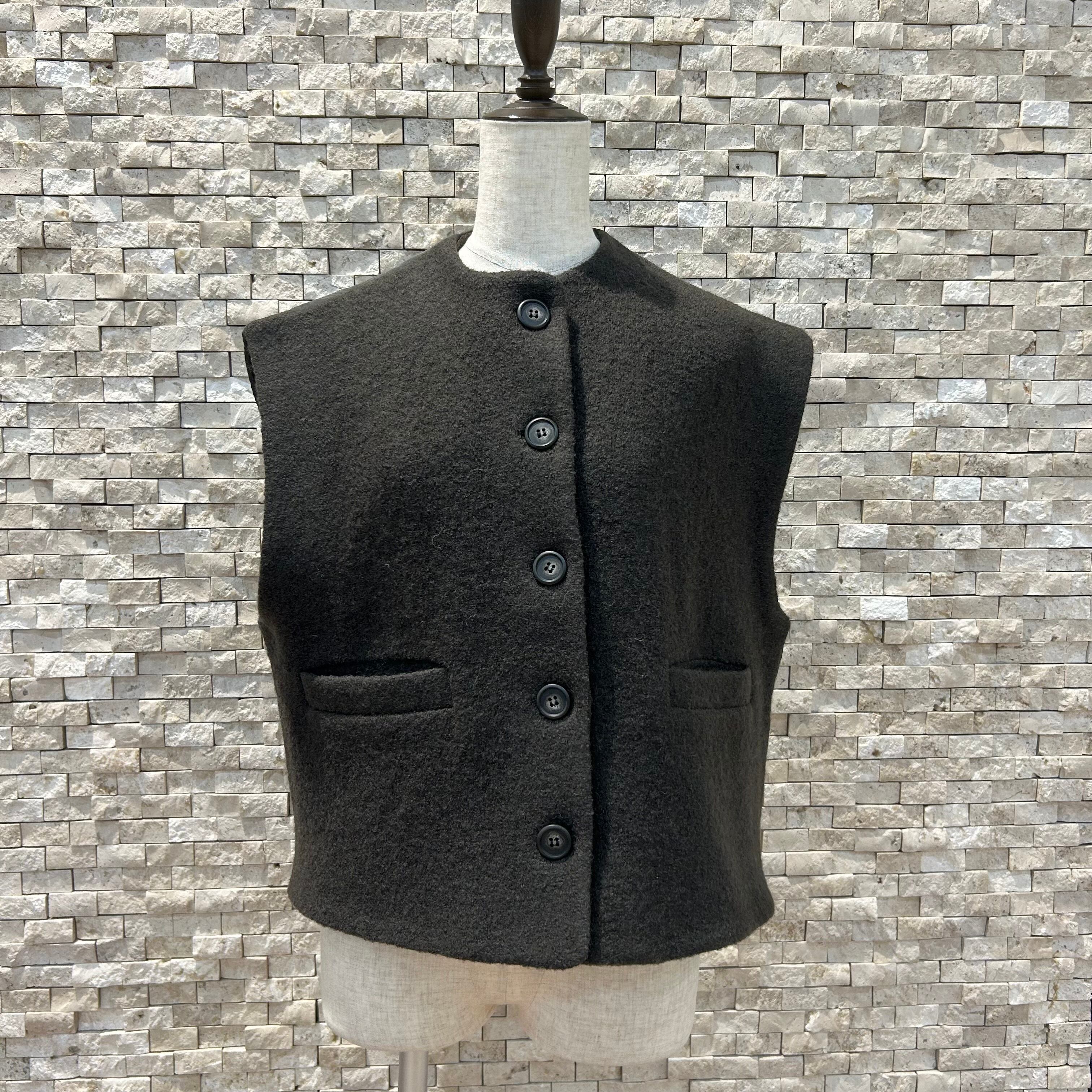 maomade】ウール×中綿キルトドッキングベスト(541125) | FORME Base maomade】ウール×中綿キルトドッキングベスト(541125) | FORME Base