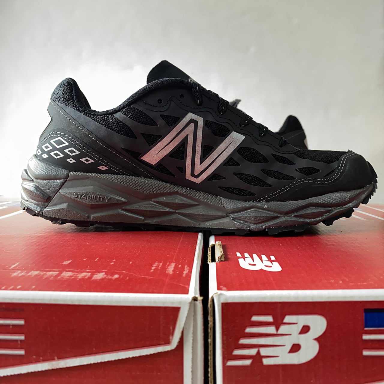 【NEW BALANCE】ミリタリー ランニング トレーナー 950V2 WOMENS ブラック Deadstock #W950B2S  (Stability)