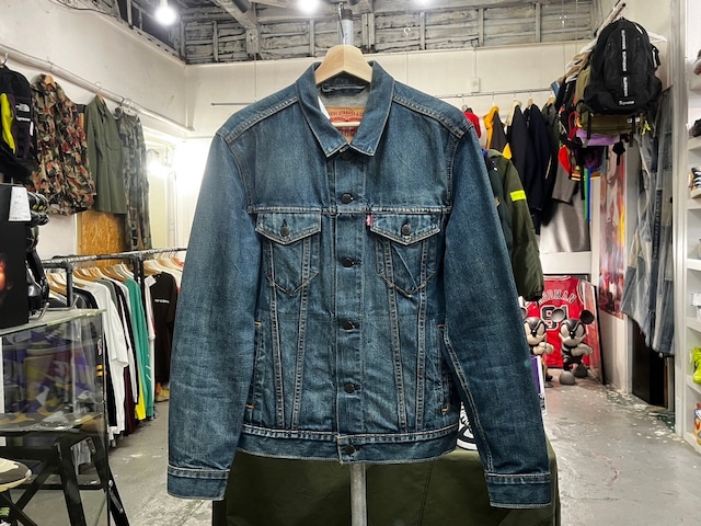 LEVIS USED TRUCKER JACKET INDIGO MEDIUM 74837