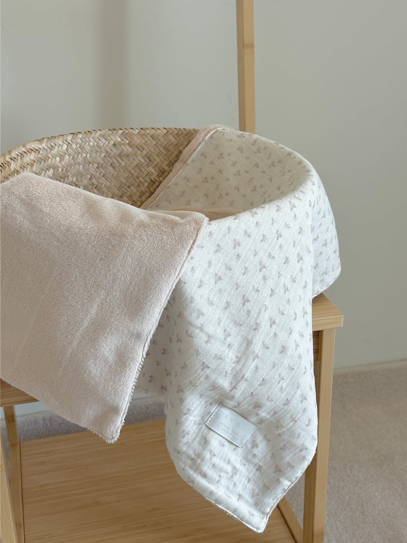〈予約アイテム〉EYOU / ベルア ブランケット