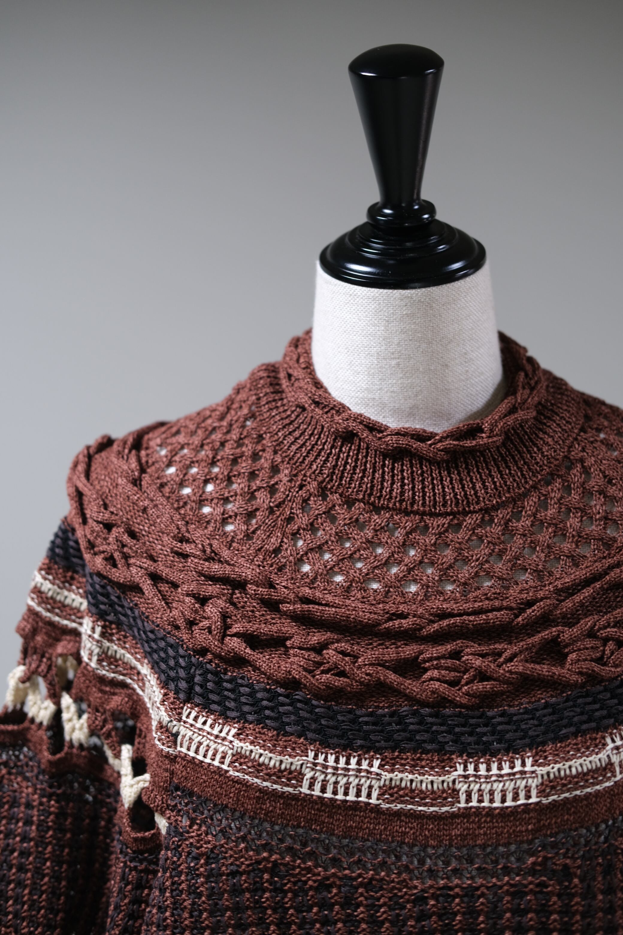 Mame Kurogouchi】Bamboo Basket Pattern Knitted Top - brown | loop