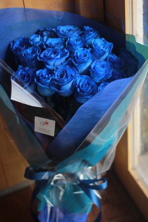 青い薔薇20本の花束