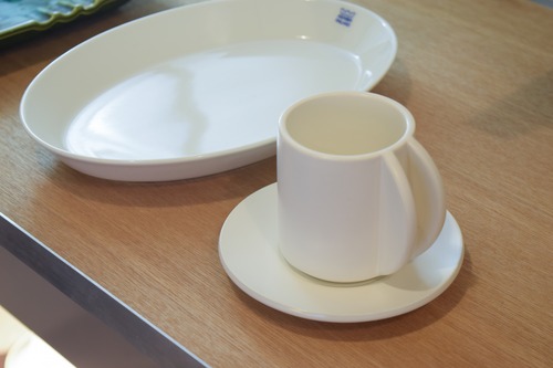 カップソーサー