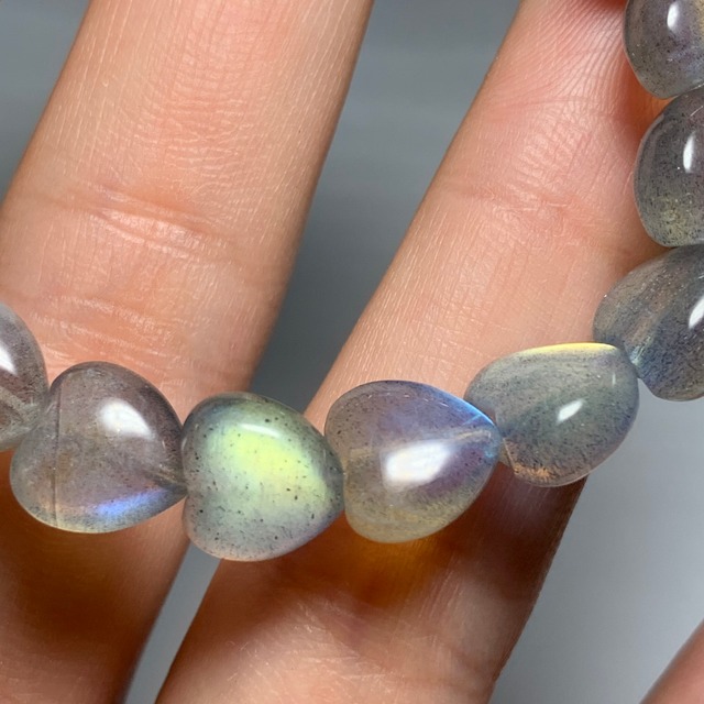 no2.シラーが美しい☆ハート・ラブラドライト ブレスレット