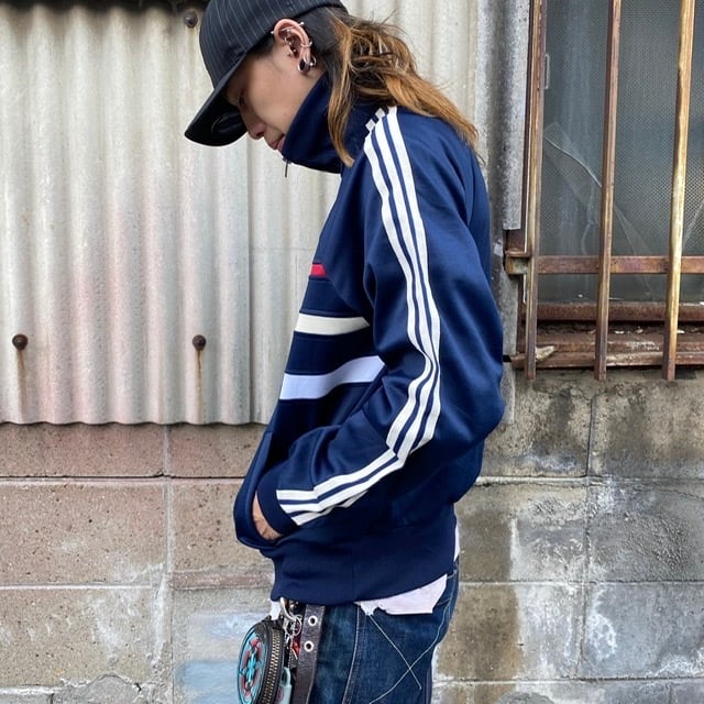 70〜80年代 70s 80s フランス製 VENTEX社製 adidas アディダス ジャージ トラックジャケット ヴィンテージ ビンテージ 切替  ハイネック 袖ライン トレフォイルロゴ 刺繍 ネイビー 紺色 メンズL相当 古着【ジャージ・トラックジャケット】 | cave