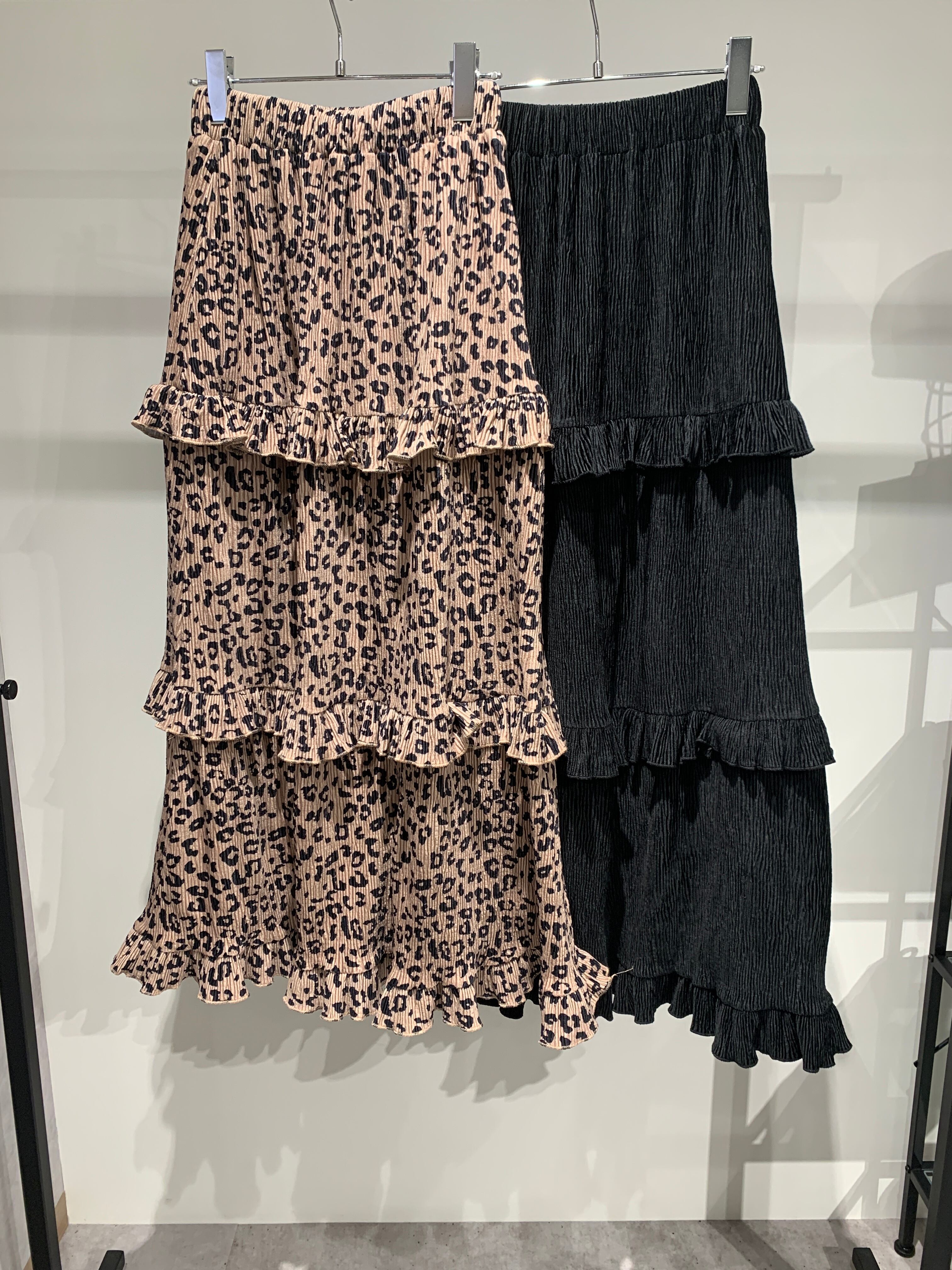 velor tone tiered skirt