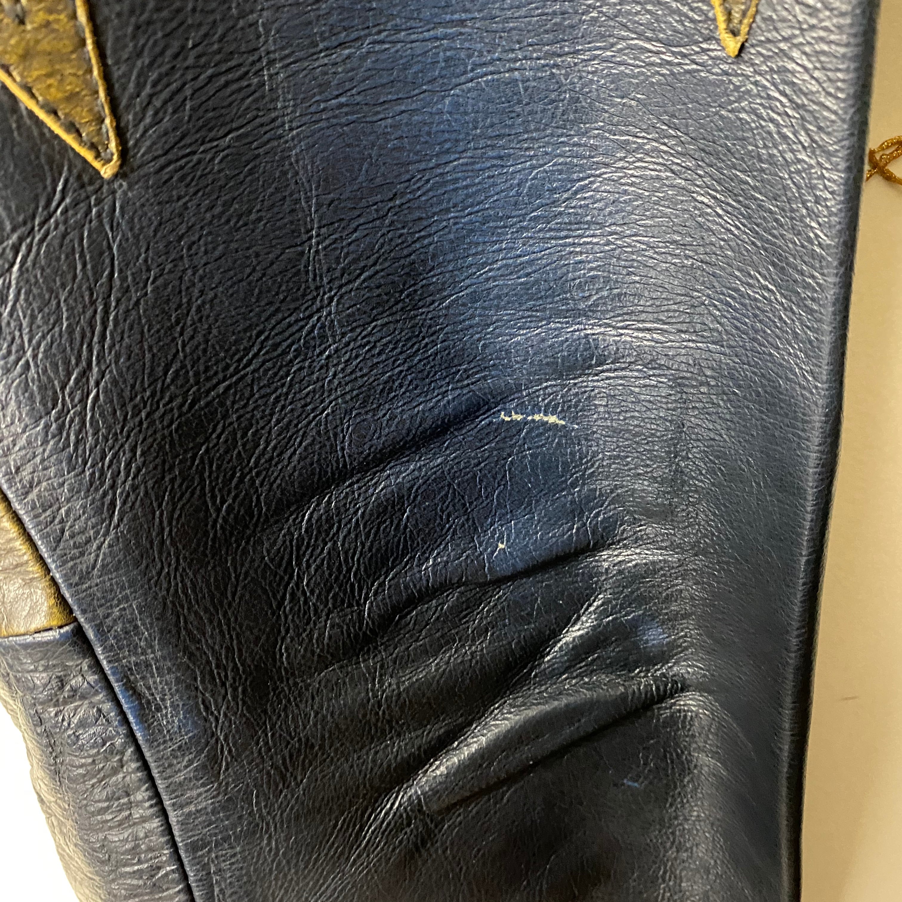 SKKIN U.S.A. craft leather pants | NOIR ONLINE