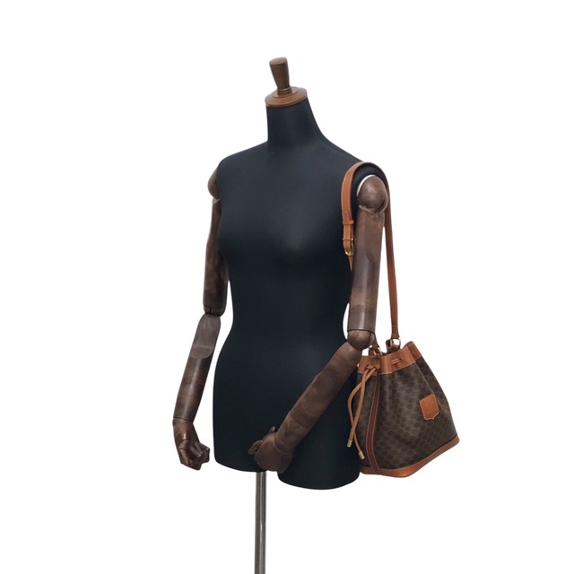 CELINE セリーヌ マカダム ショルダーバッグ ブラウン ブラゾン型押し PVC レザー 巾着 vintage ヴィンテージ オールド 6fj2eu