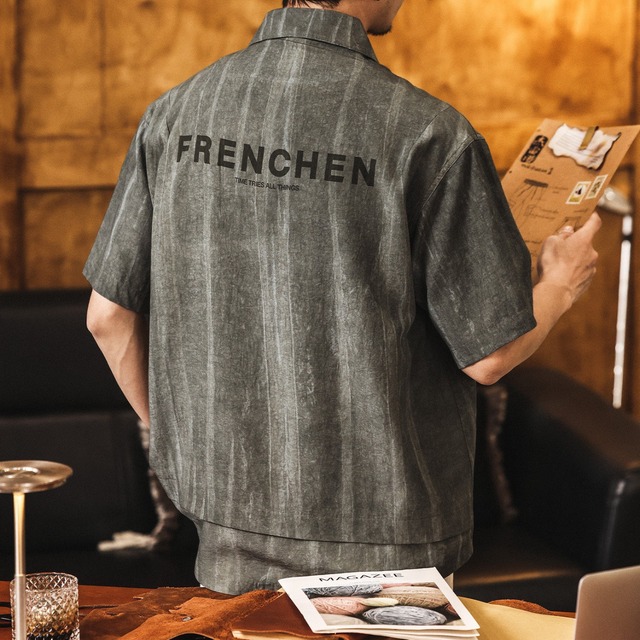 Back logo single pocket vintage shirt