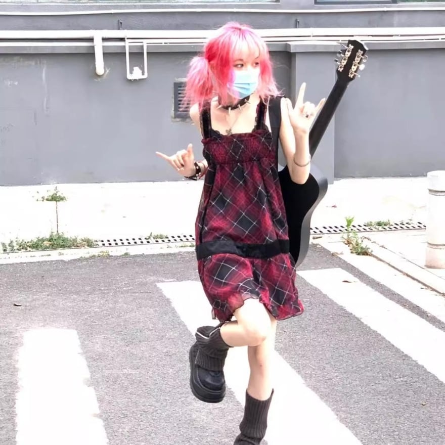 サブカル 服 地雷系 通販 夏服 ノースリーブワンピ チョーカー付き チェック柄