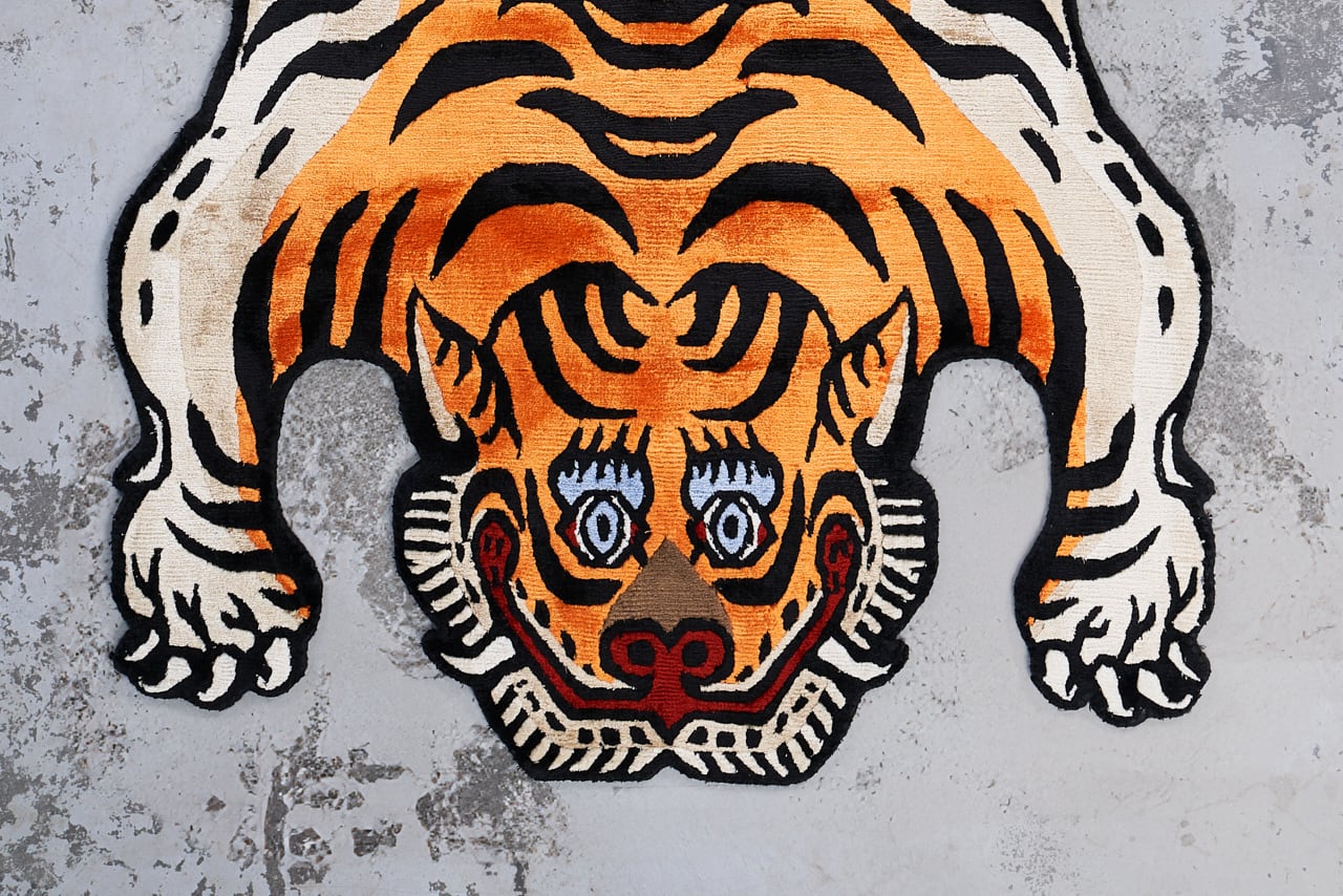 【最終値下げ】チベタンタイガーラグ　Mサイズ　シルク Tibetan Tiger Rug 《Mサイズ•シルク179》チベタンタイガーラグ