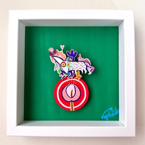 小さなお守りアート「みんなで幸せになる」/アクリル原画(15cm角フレーム付き)癒しの動物風絵画