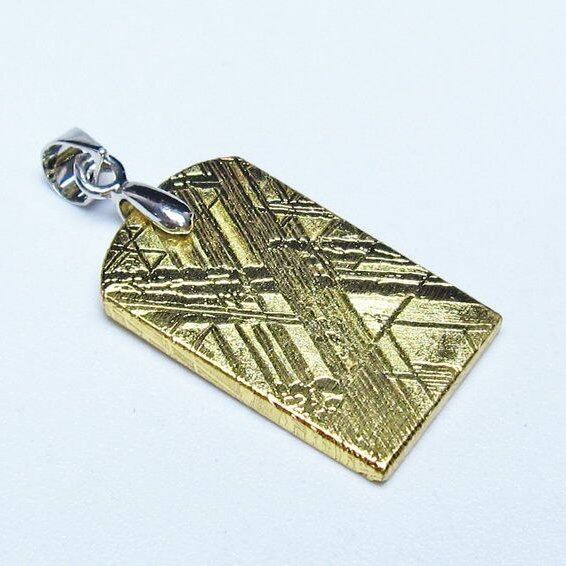 ギベオン ペンダント 隕石 メテオライト ゴールド 一点物 メール便可 112-13529