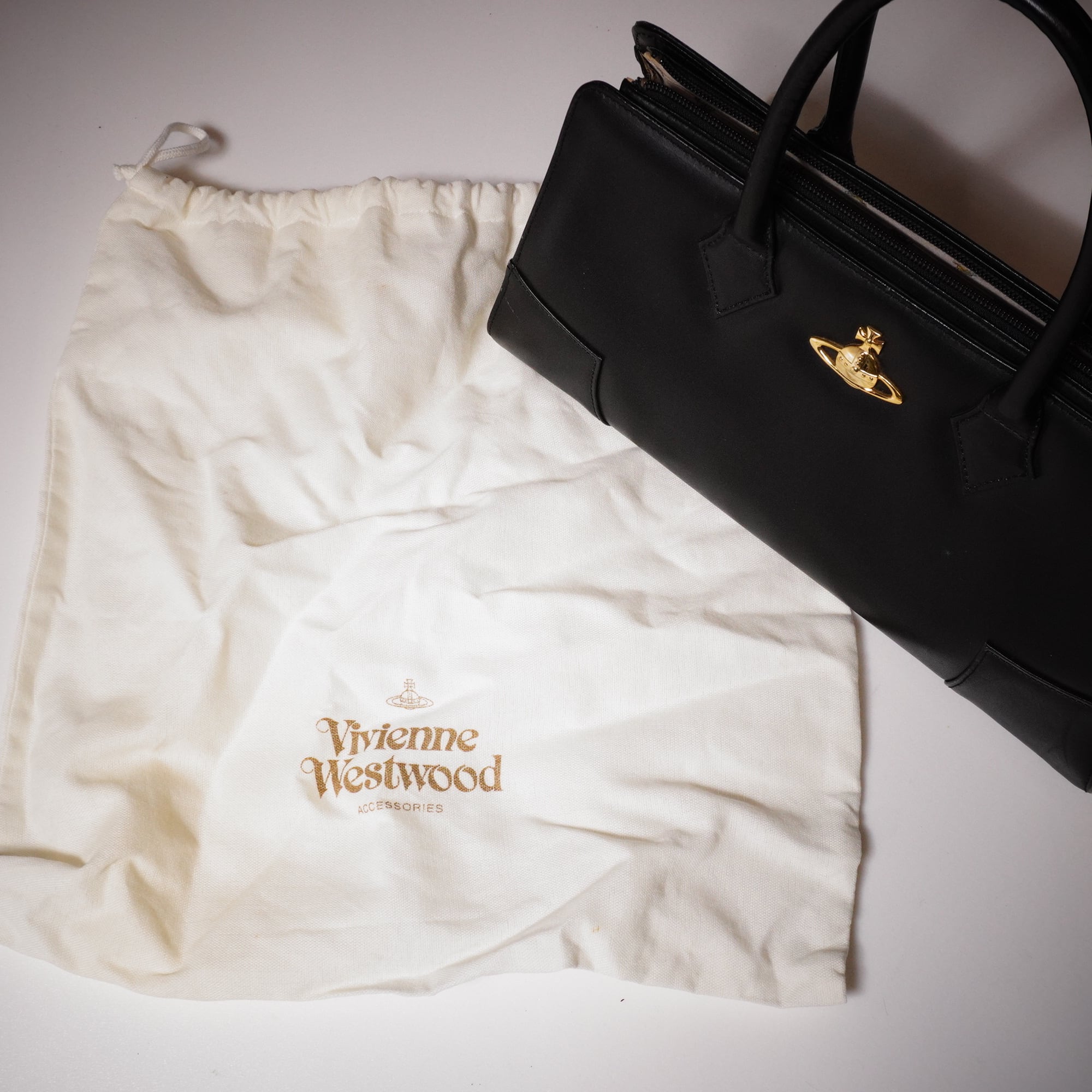 Vivienne Westwood】ヴィヴィアンウエストウッド ゴールドオーブ