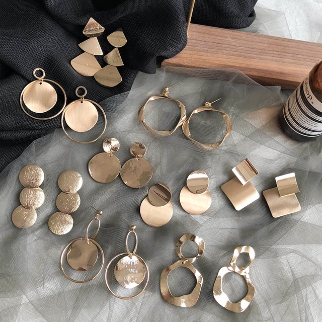 スタンダードメタルイヤリング ロングスタイルアクセサリー レトロ 指輪 ブラック・アイド・ピーズ61788948923