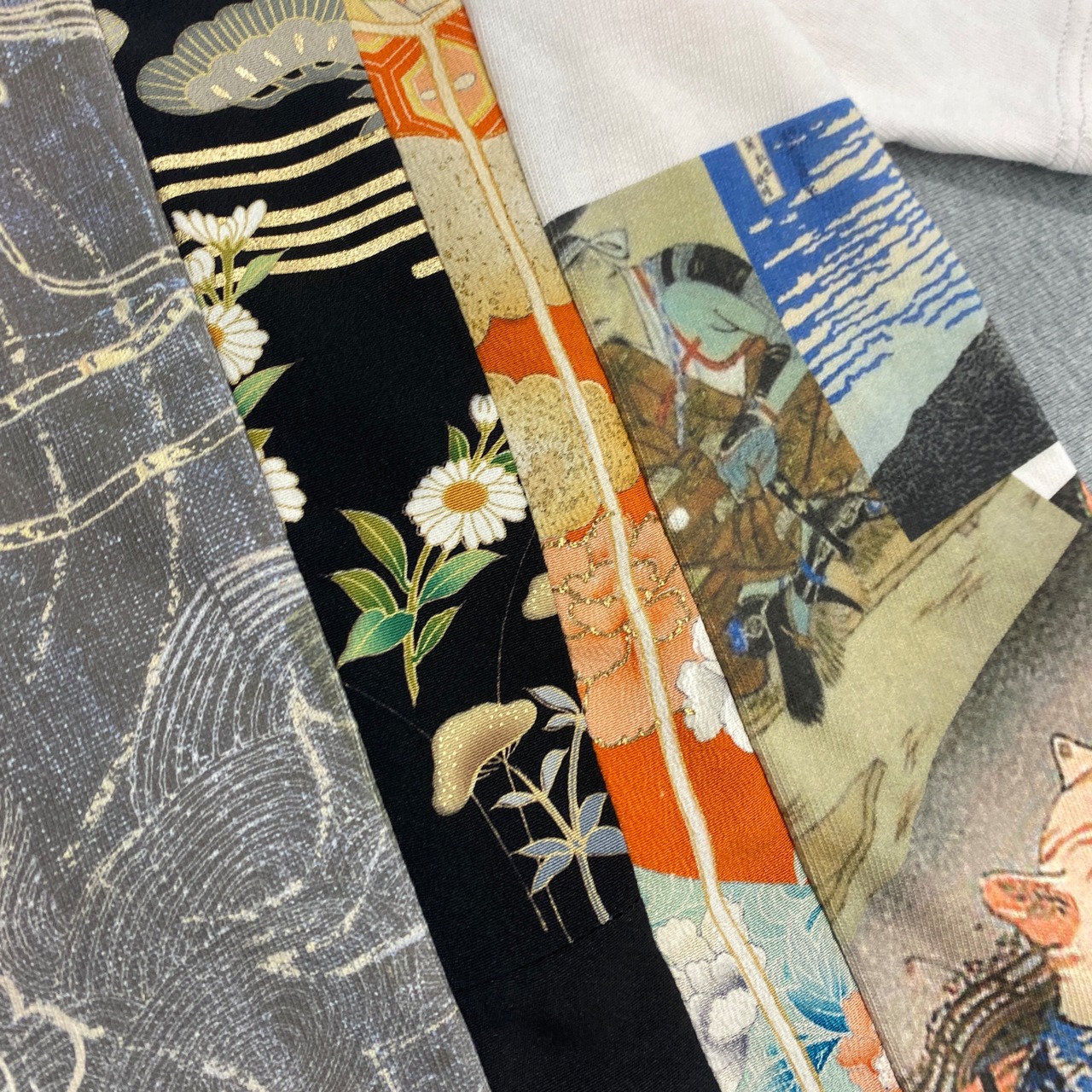 【tshirts246】M size  KIMONO &  print T-SHIRTS