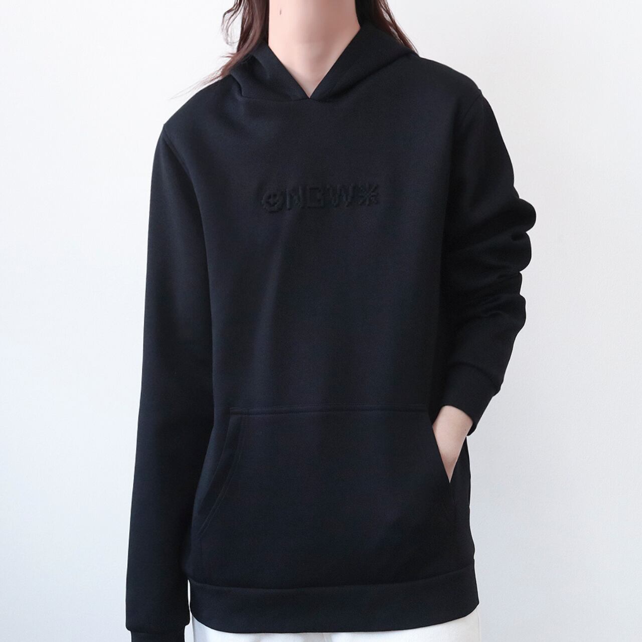 立体ロゴフーディー m0031