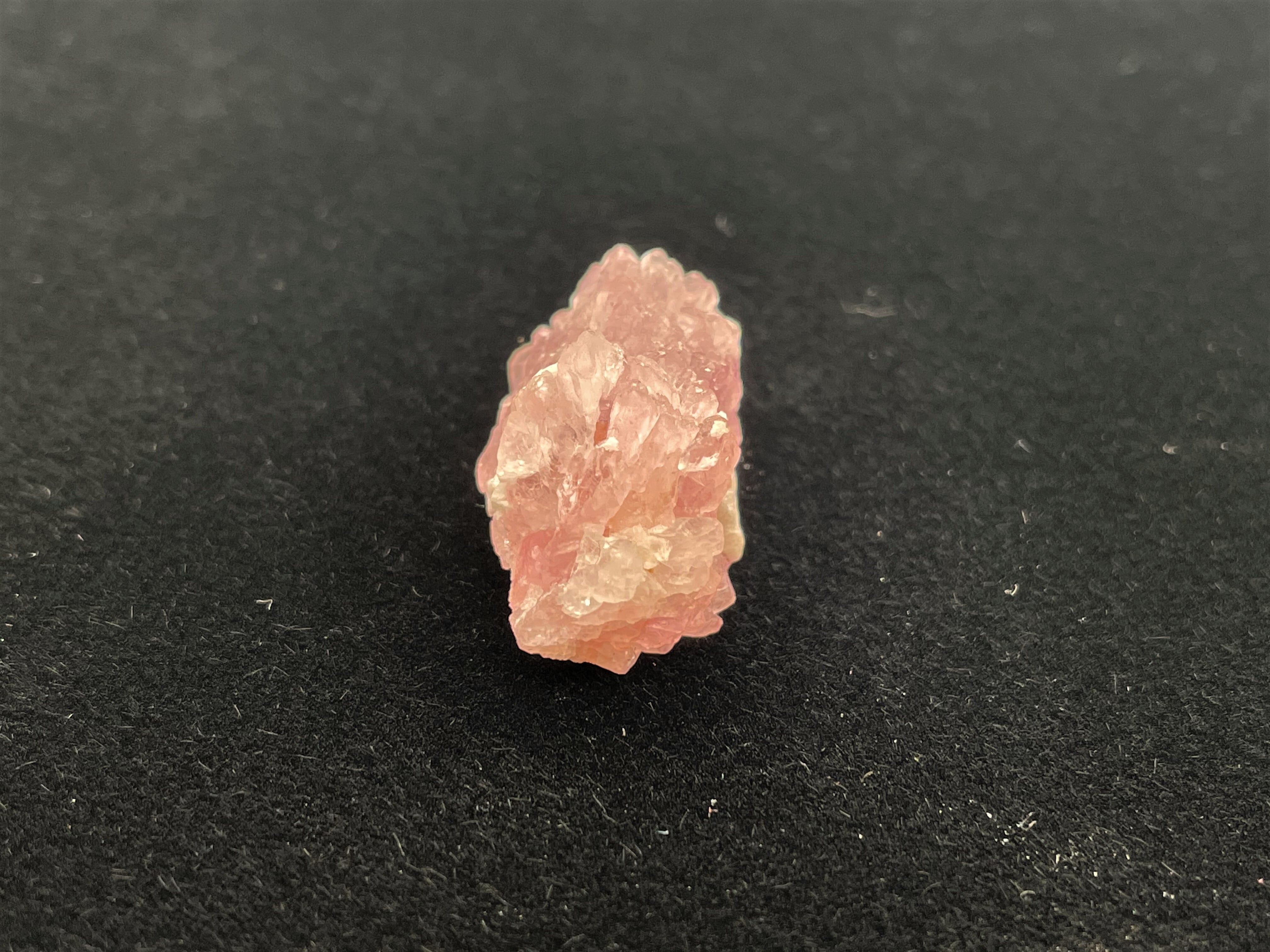 クラスター（ローズクォーツ原石） | DantaliaN