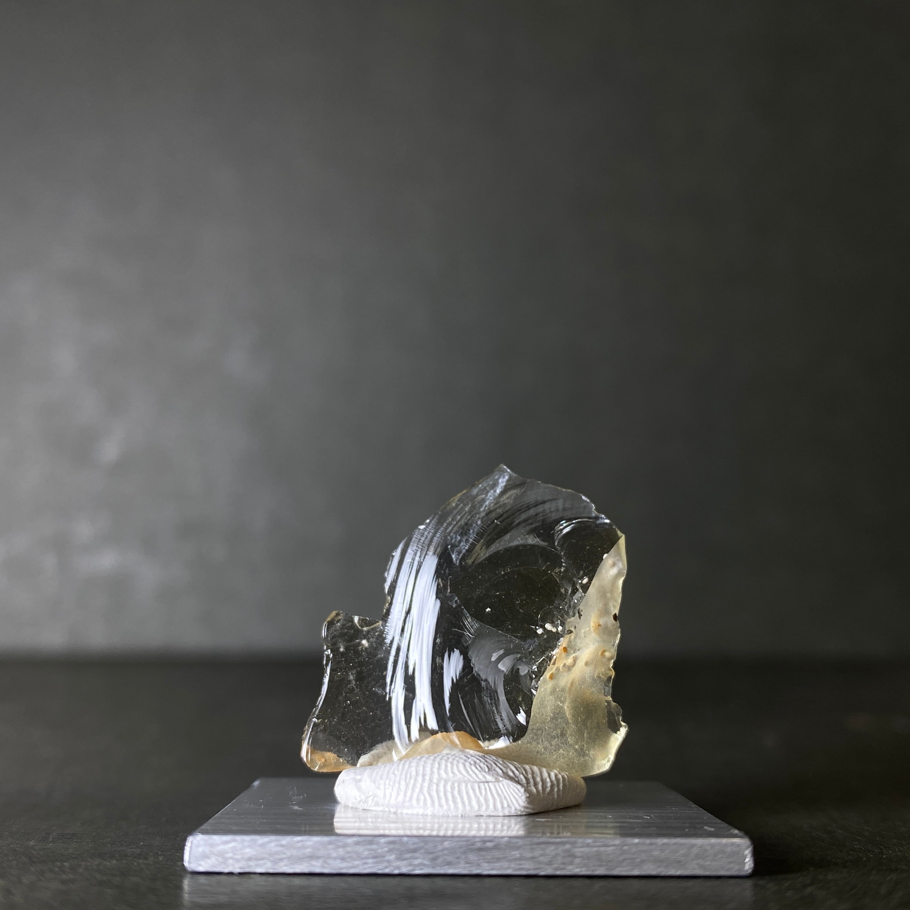 究極リビアングラス　隕石メテオライト61✕55mm 42☆リビアングラス Libyan desert glass | 【隕石屋】METEOS（メテオス）