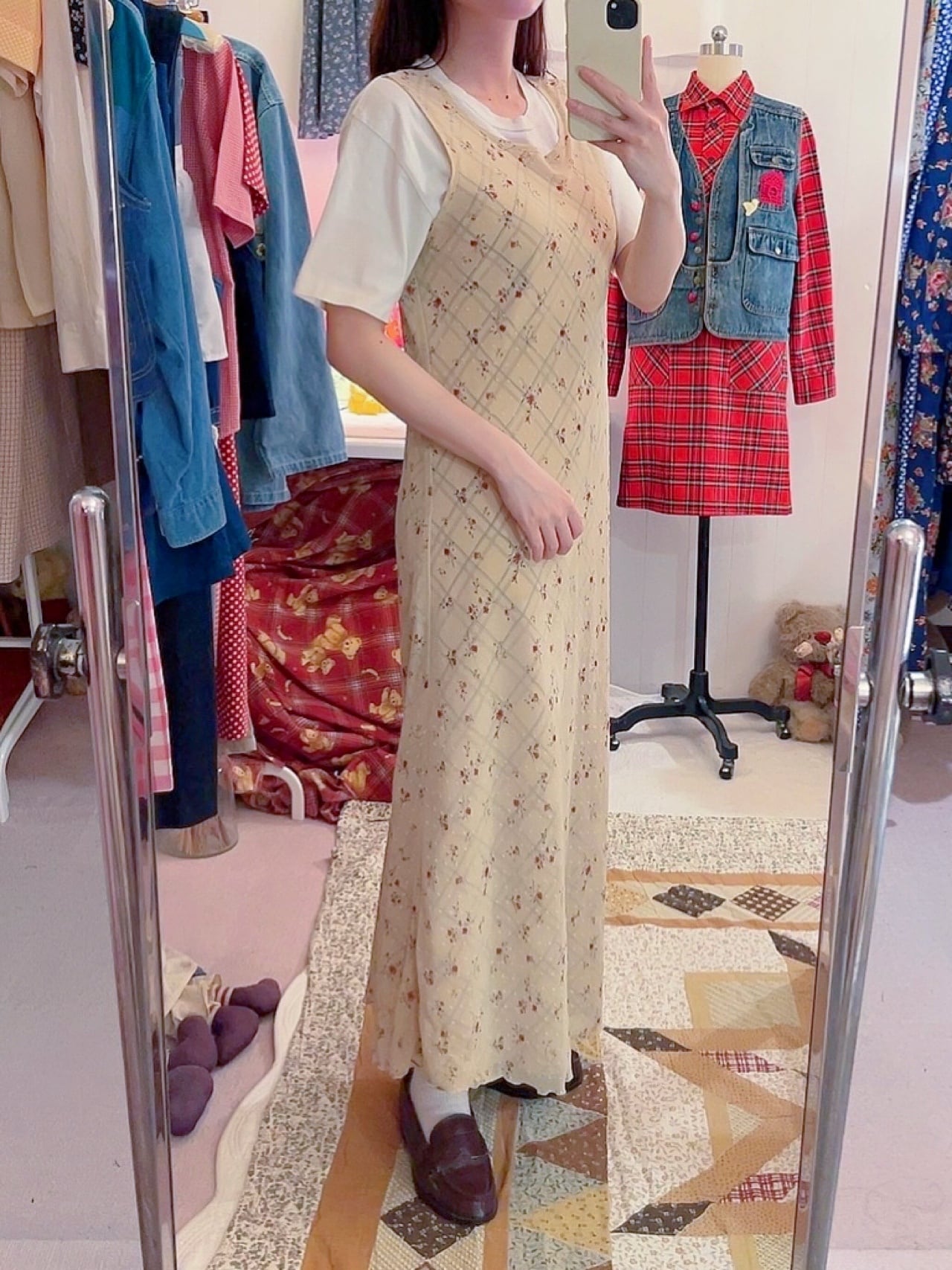 flower check sleeve less one-piece