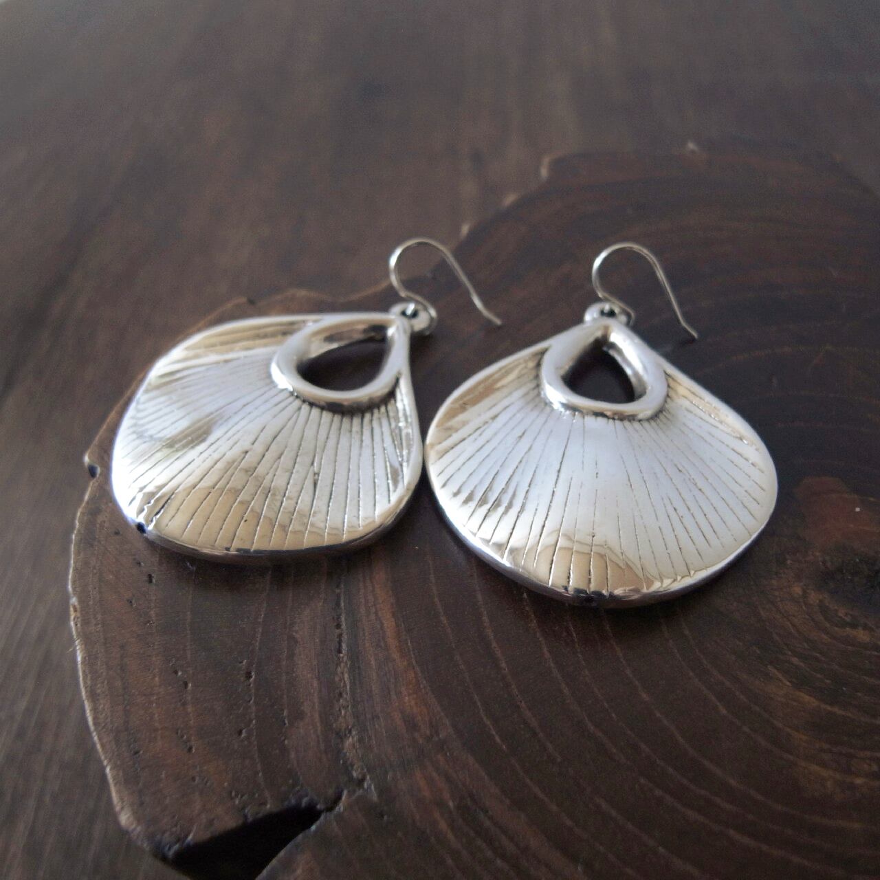 デザインピアス(石無し） | GINNOMICHI (ぎんのみち) 銀のハンドメイド