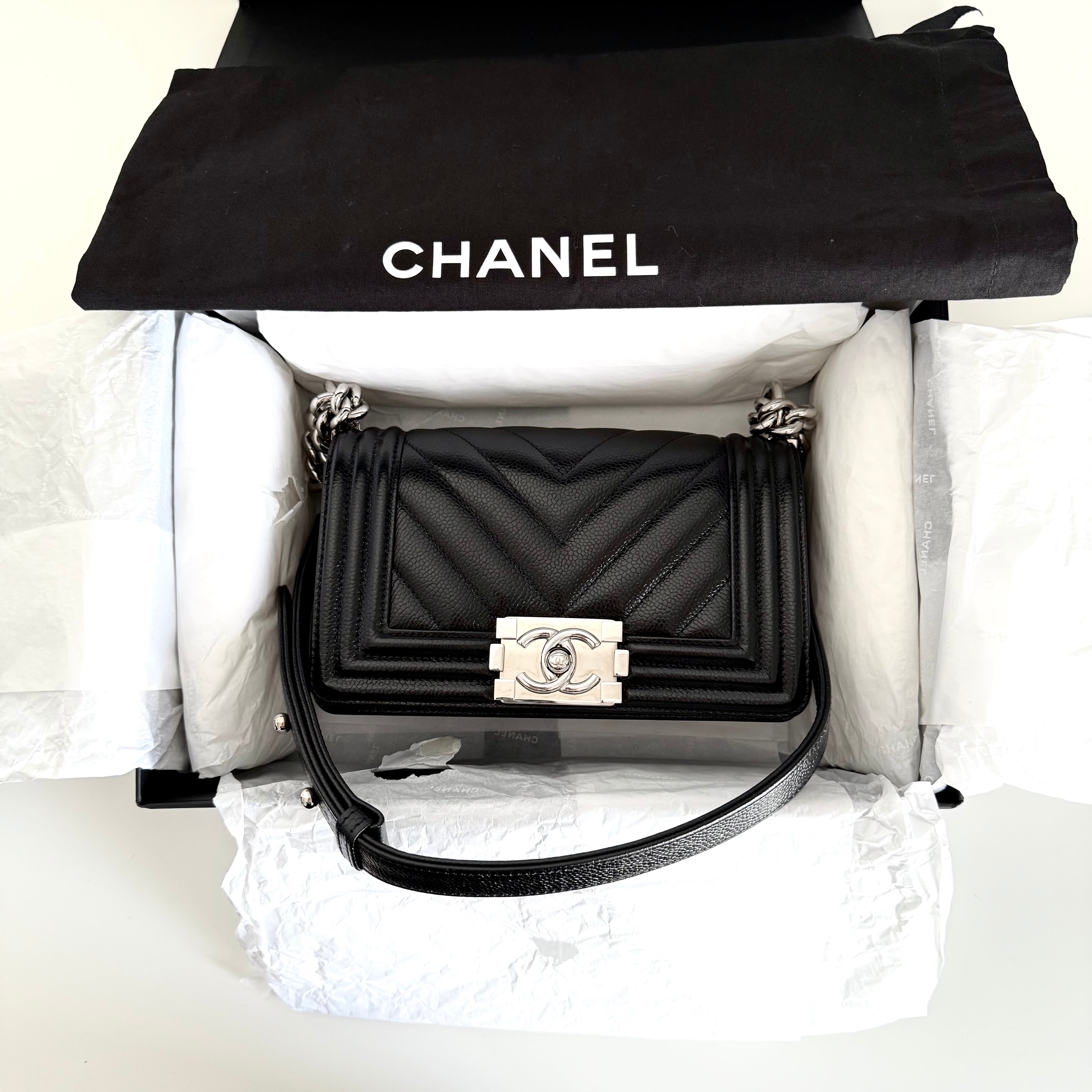 極美品】シャネル ボーイシャネル BOY CHANEL 20 スモール ブラック
