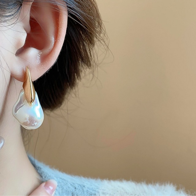 バロック パールピアス / ゴールド C0501
